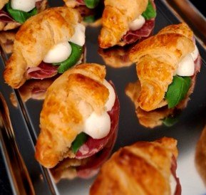 Mini kruasanai su Prosciutto kumpiu